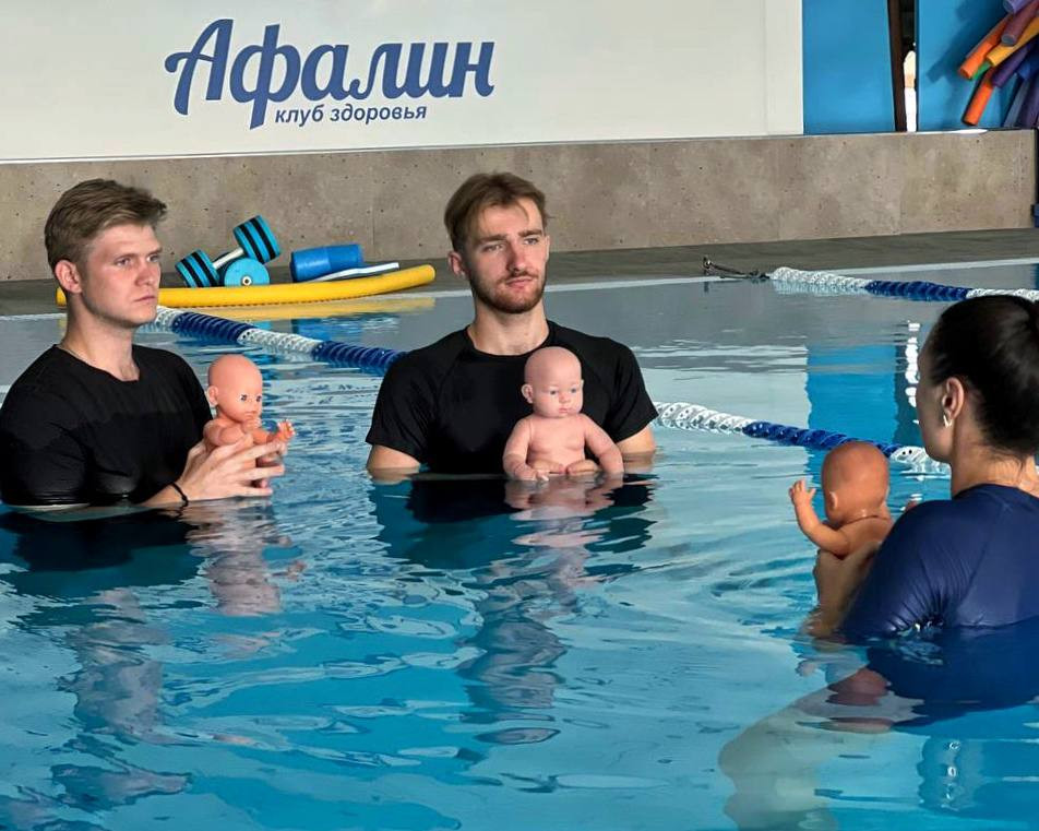 Курсы подготовки инструкторов по  Грудничковому и раннему  плаванию